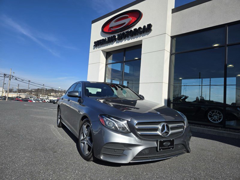Used 2017 Mercedes-Benz E 300 4MATIC image 1