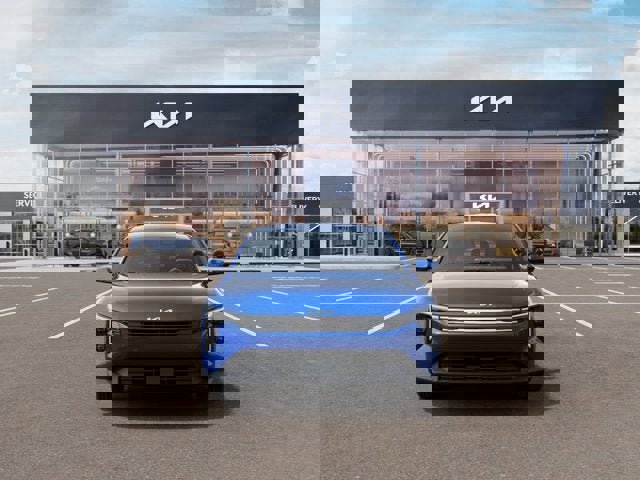 New 2026 Kia K4 LXS image 2