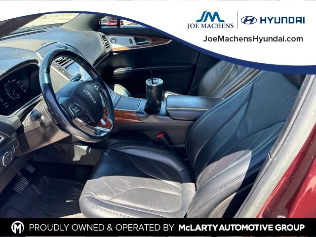 Used 2018 Lincoln MKX Reserve w/ Luxury Package AWD/4WD image 9