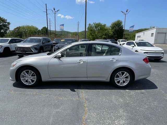 Used 2013 INFINITI G37 Journey w/ Premium Pkg image 2