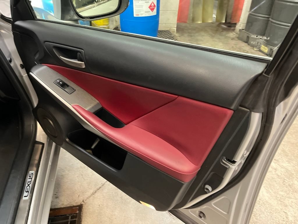 Used 2019 Lexus IS 300 F Sport w/ F Sport Package RWD image 30
