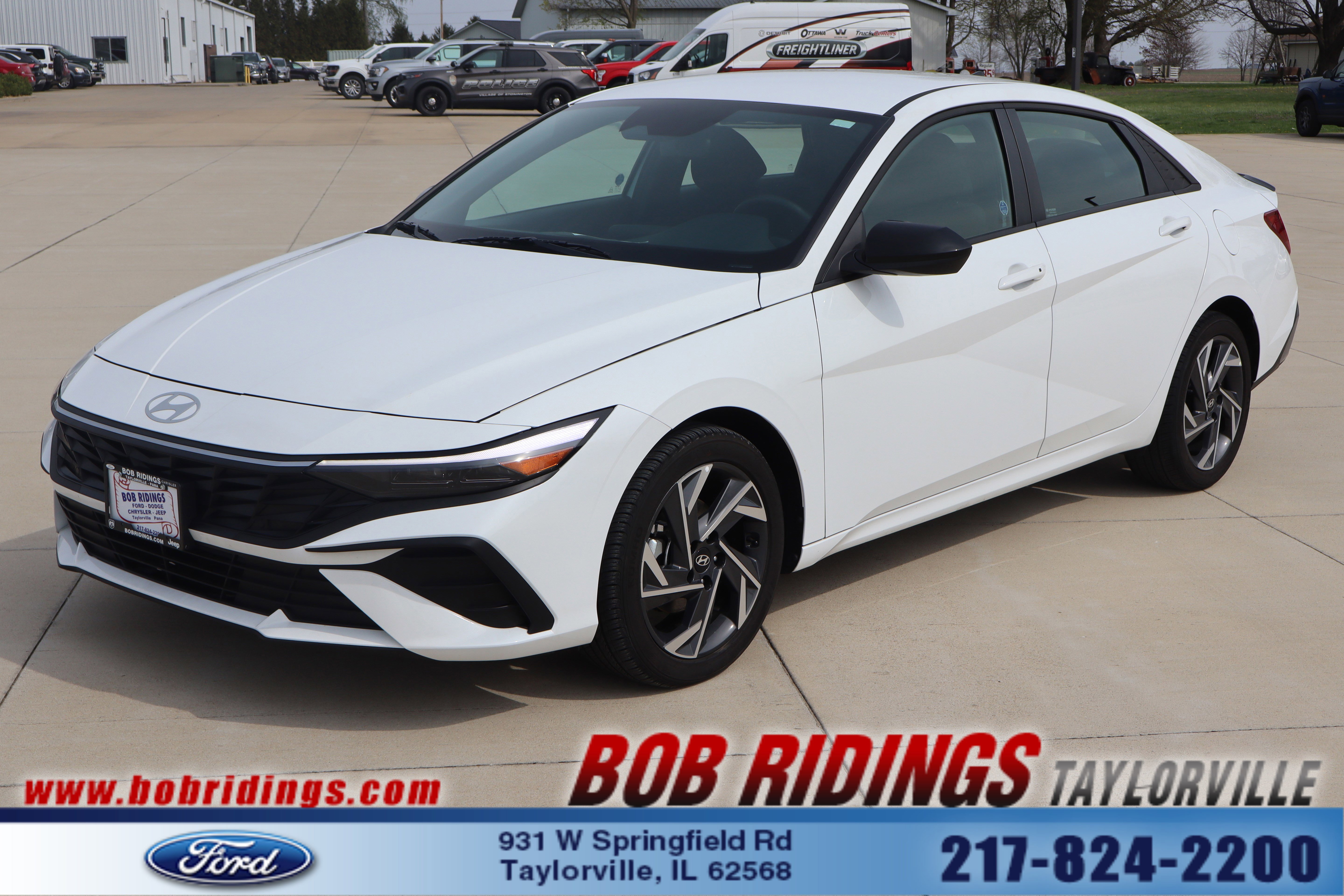 Used 2025 Hyundai Elantra Sport image 1