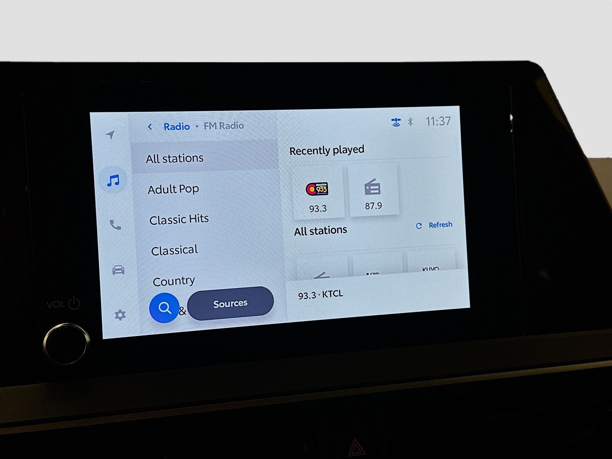 Used 2025 Toyota Prius Plug-In Hybrid image 21
