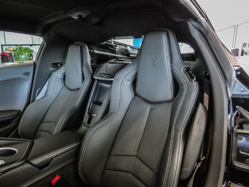 New 2027 Chevrolet Corvette Stingray Coupe w/ 2LT RWD image 25