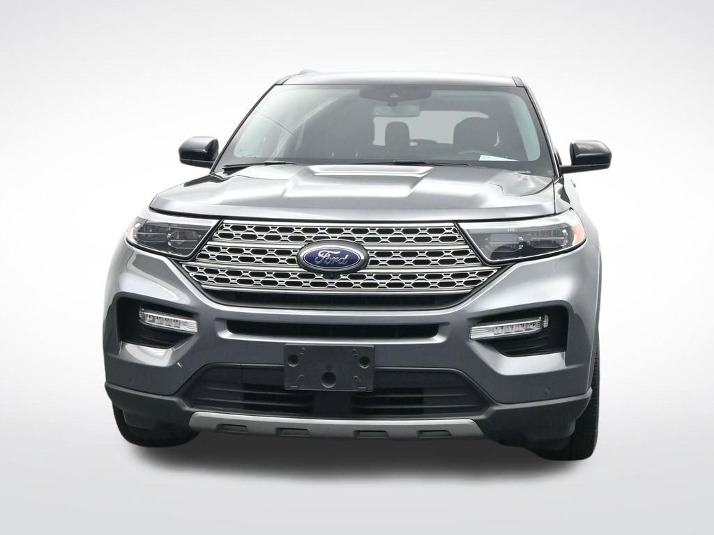 Used 2024 Ford Explorer Limited image 2