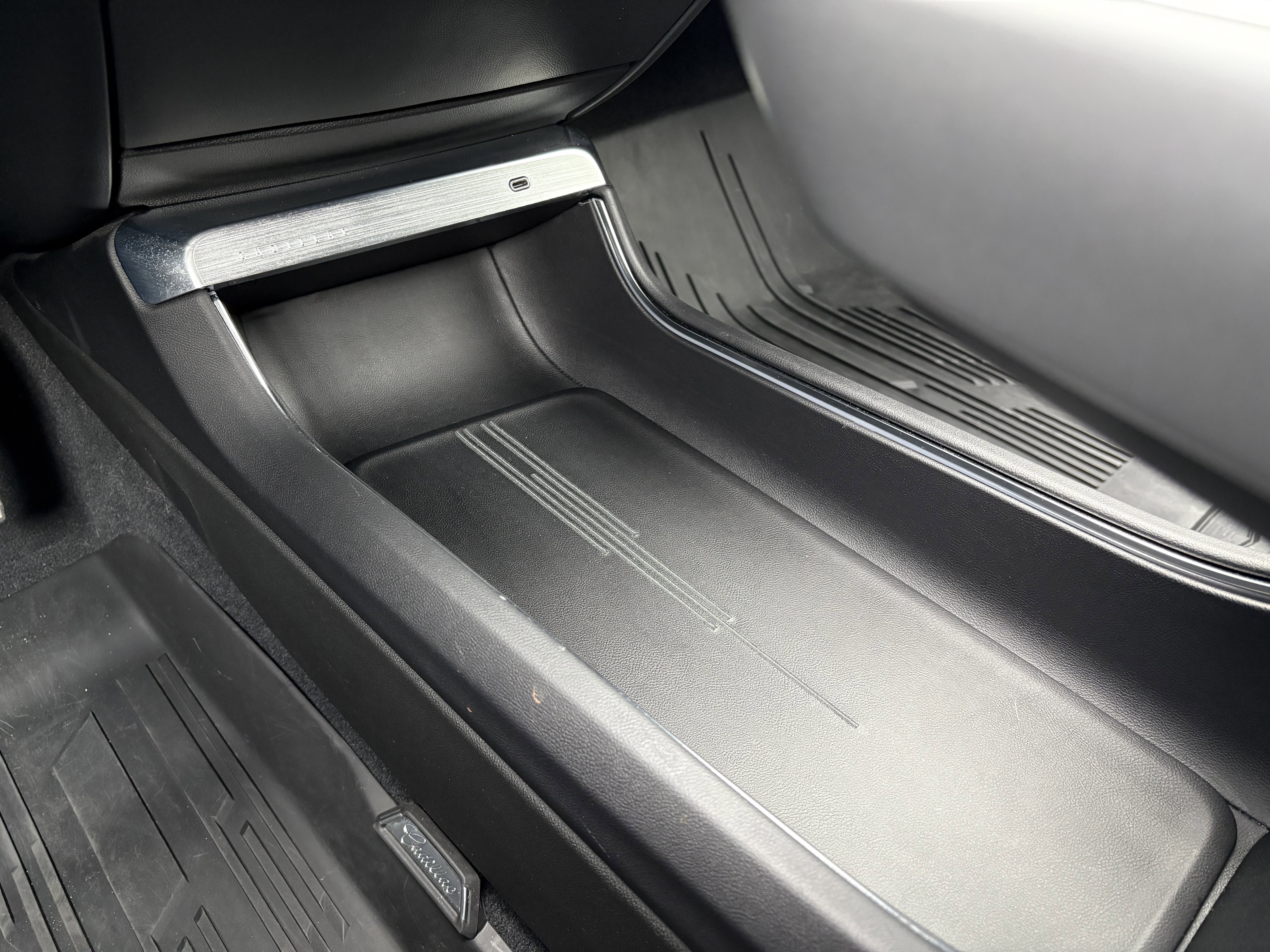 Certified 2024 Cadillac Lyriq Luxury w/ LPO, Floor Liner Package image 28