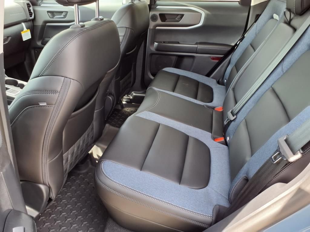 New 2025 Ford Bronco Sport Outer Banks w/ Outer Banks Tech Package+ image 5