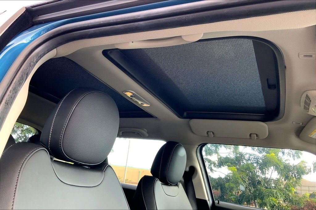 Certified 2022 MINI Cooper S image 23