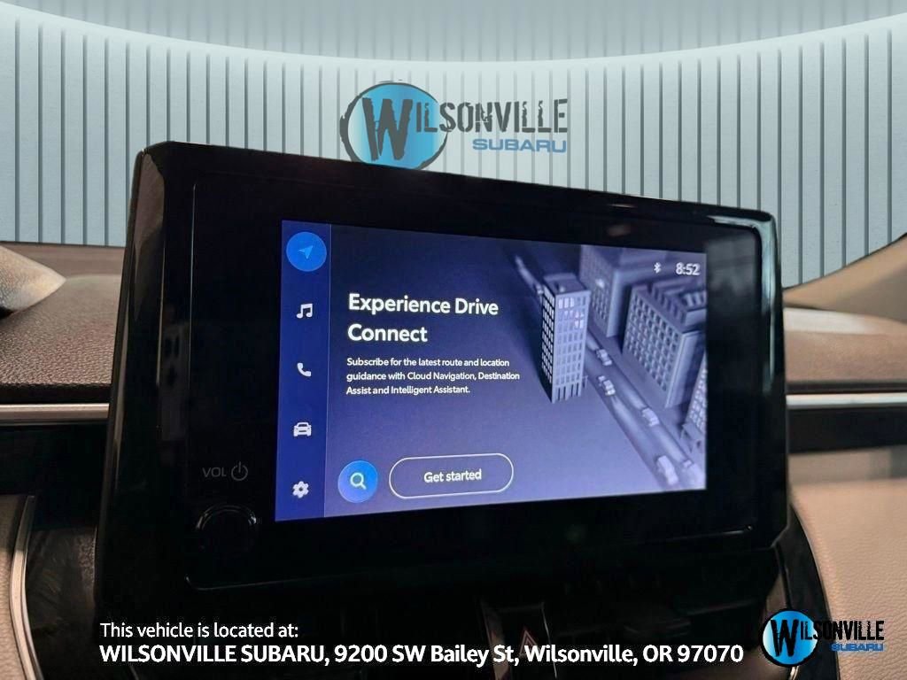 Used 2024 Toyota Corolla Cross L image 2