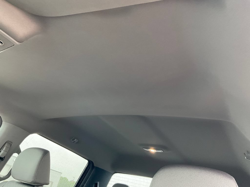 Used 2022 Ford F250 XLT w/ XLT Premium Package AWD/4WD image 17