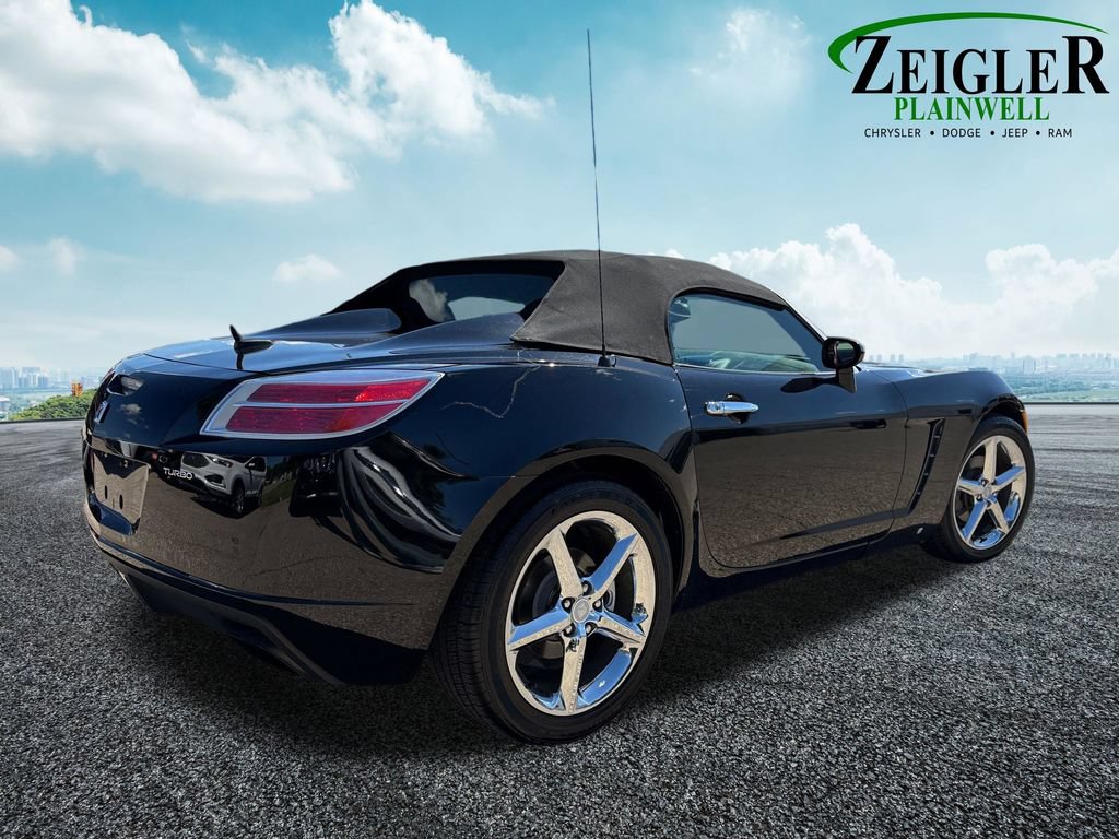 Used 2007 Saturn Sky Red Line RWD image 5