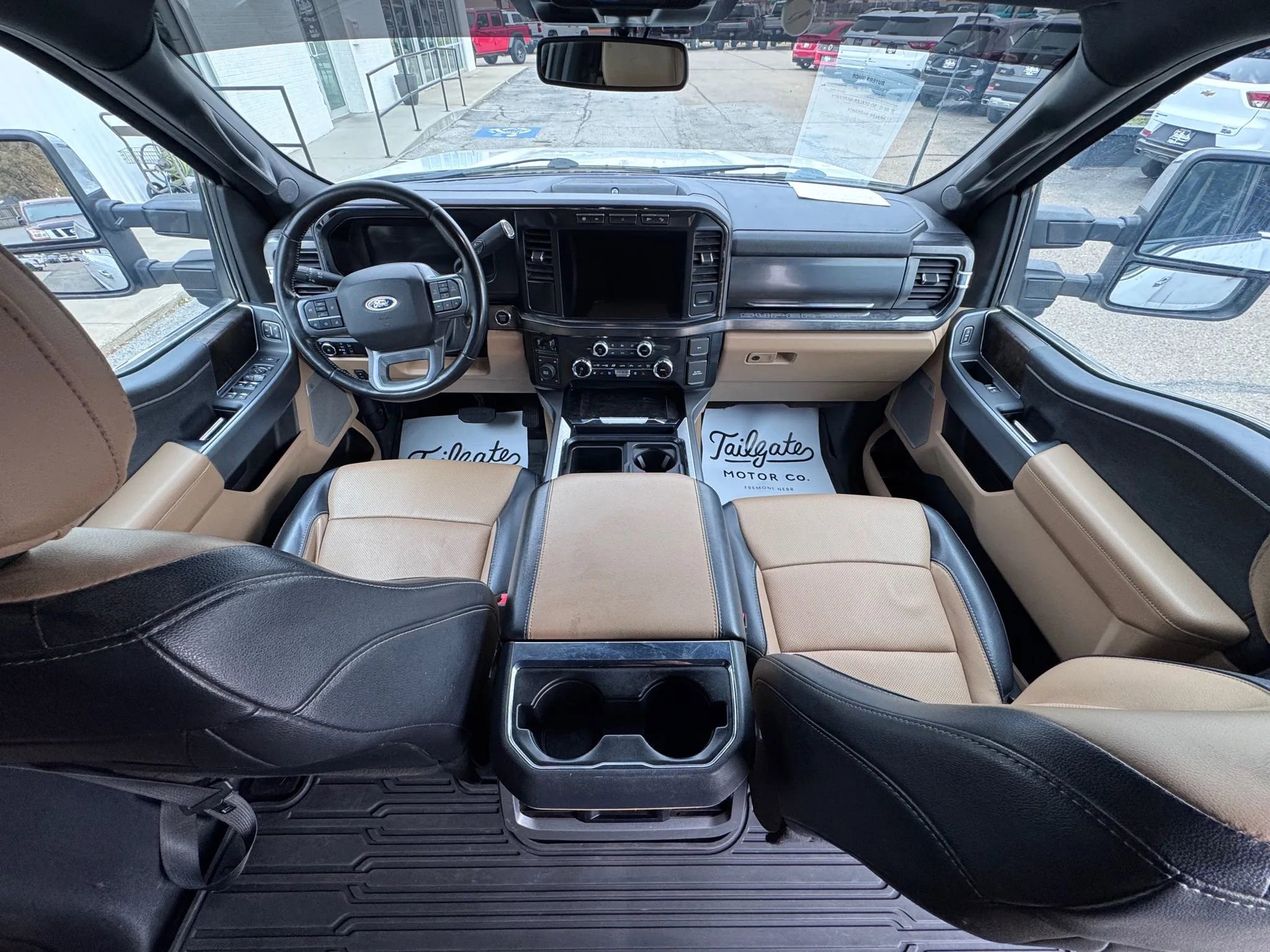 Used 2023 Ford F250 Lariat w/ Chrome Package image 10