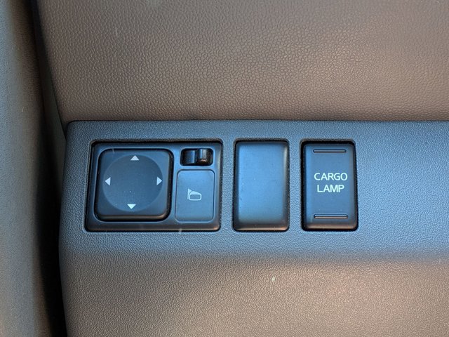 Used 2017 Nissan Frontier SV w/ SV Value Truck Package RWD image 12