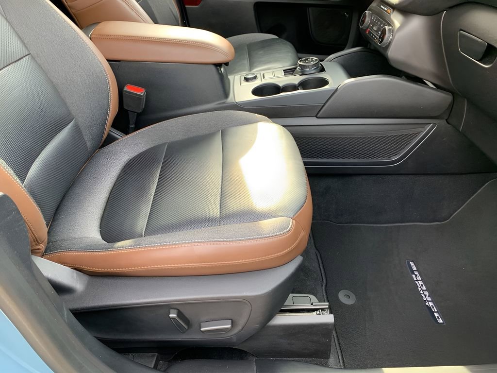 Used 2022 Ford Bronco Sport Outer Banks w/ Tech Package image 17