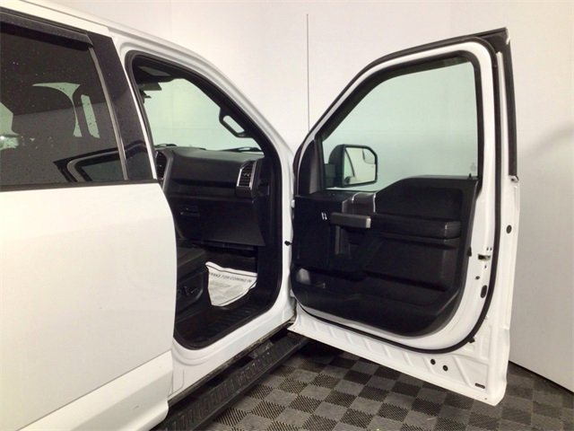 Used 2016 Ford F150 XLT w/ Equipment Group 302A Luxury image 30