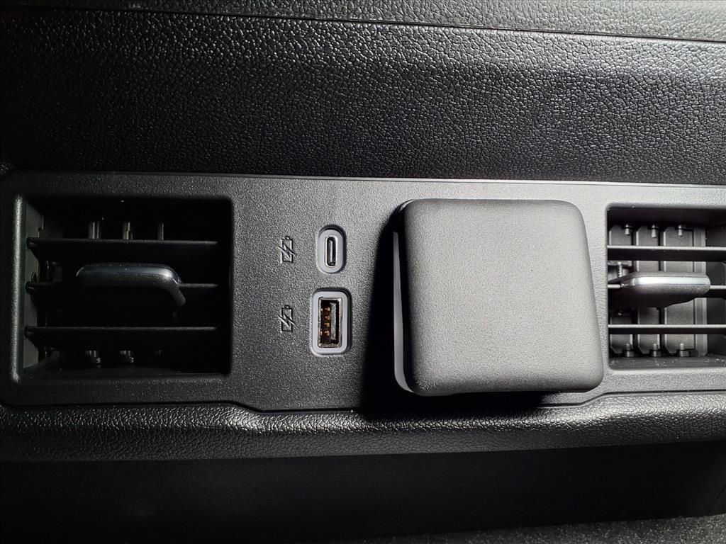 New 2026 GMC Sierra 1500 SLE w/ X31 Off-Road Package image 13