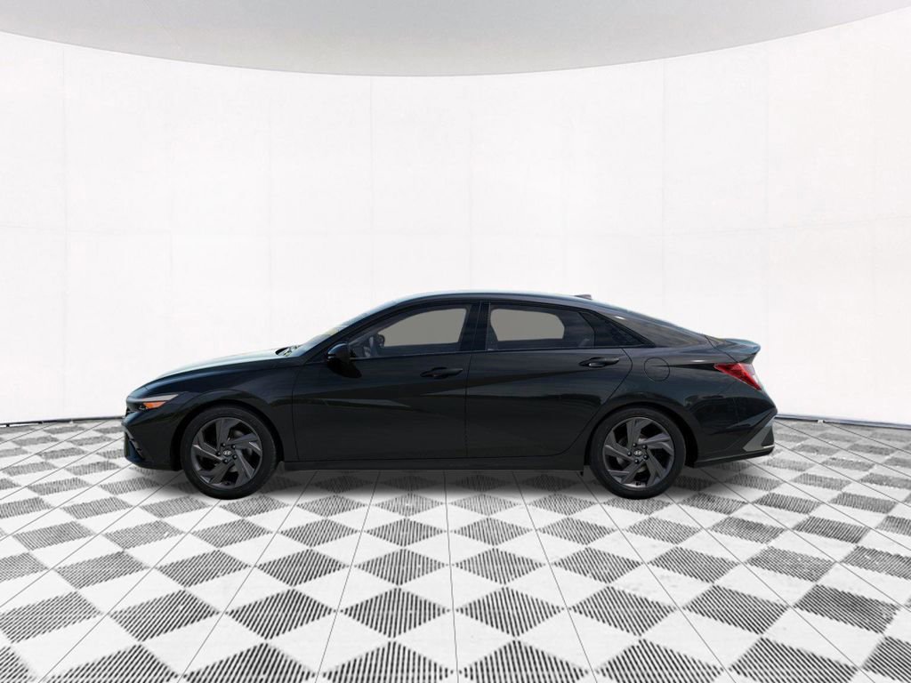 New 2026 Hyundai Elantra Sport w/ Cargo Package image 3