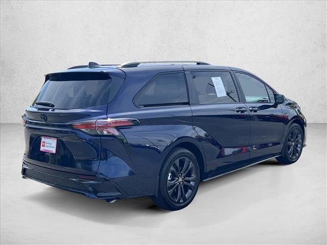 Certified 2026 Toyota Sienna XSE image 4