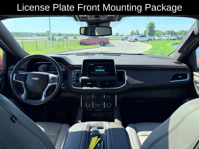 Used 2023 Chevrolet Suburban LT w/ Luxury Package AWD/4WD image 7