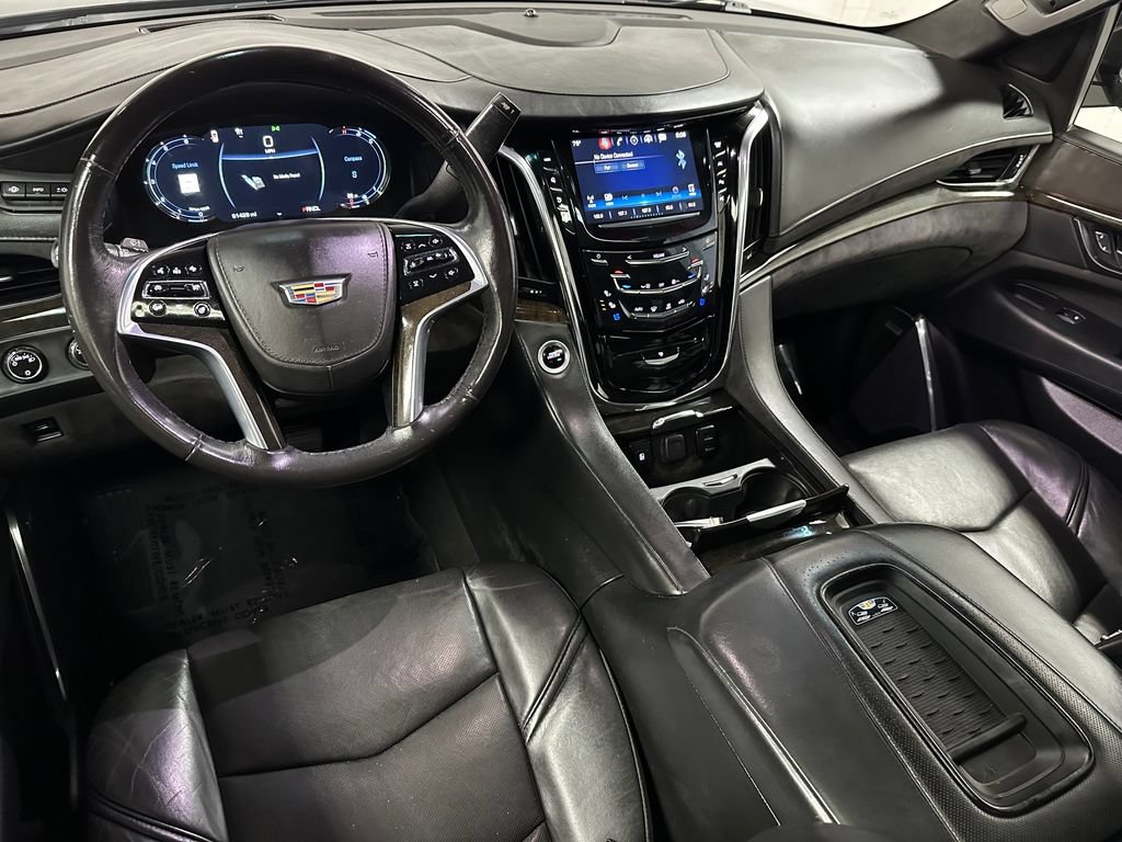 Used 2017 Cadillac Escalade Platinum AWD/4WD image 12