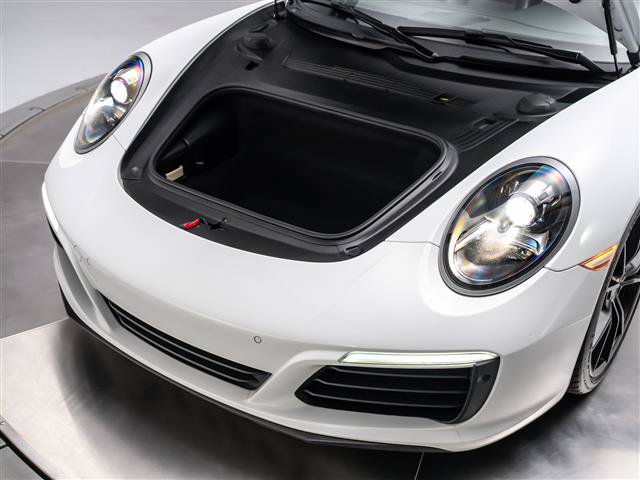 Used 2018 Porsche 911 Carrera RWD image 29