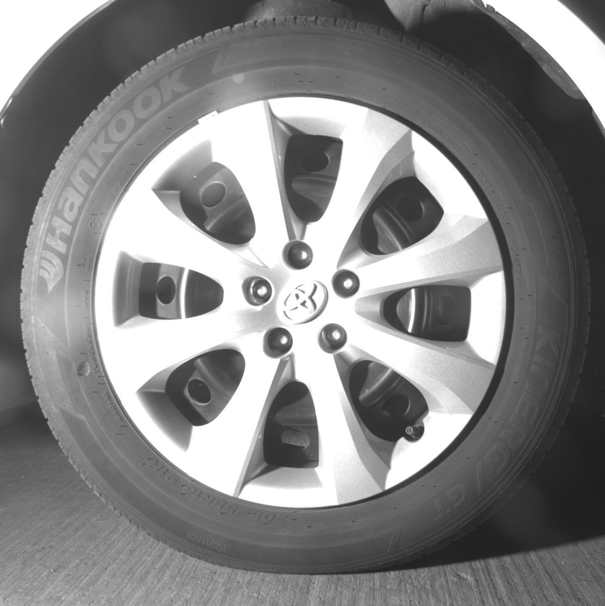 Used 2025 Toyota Corolla LE FWD image 13