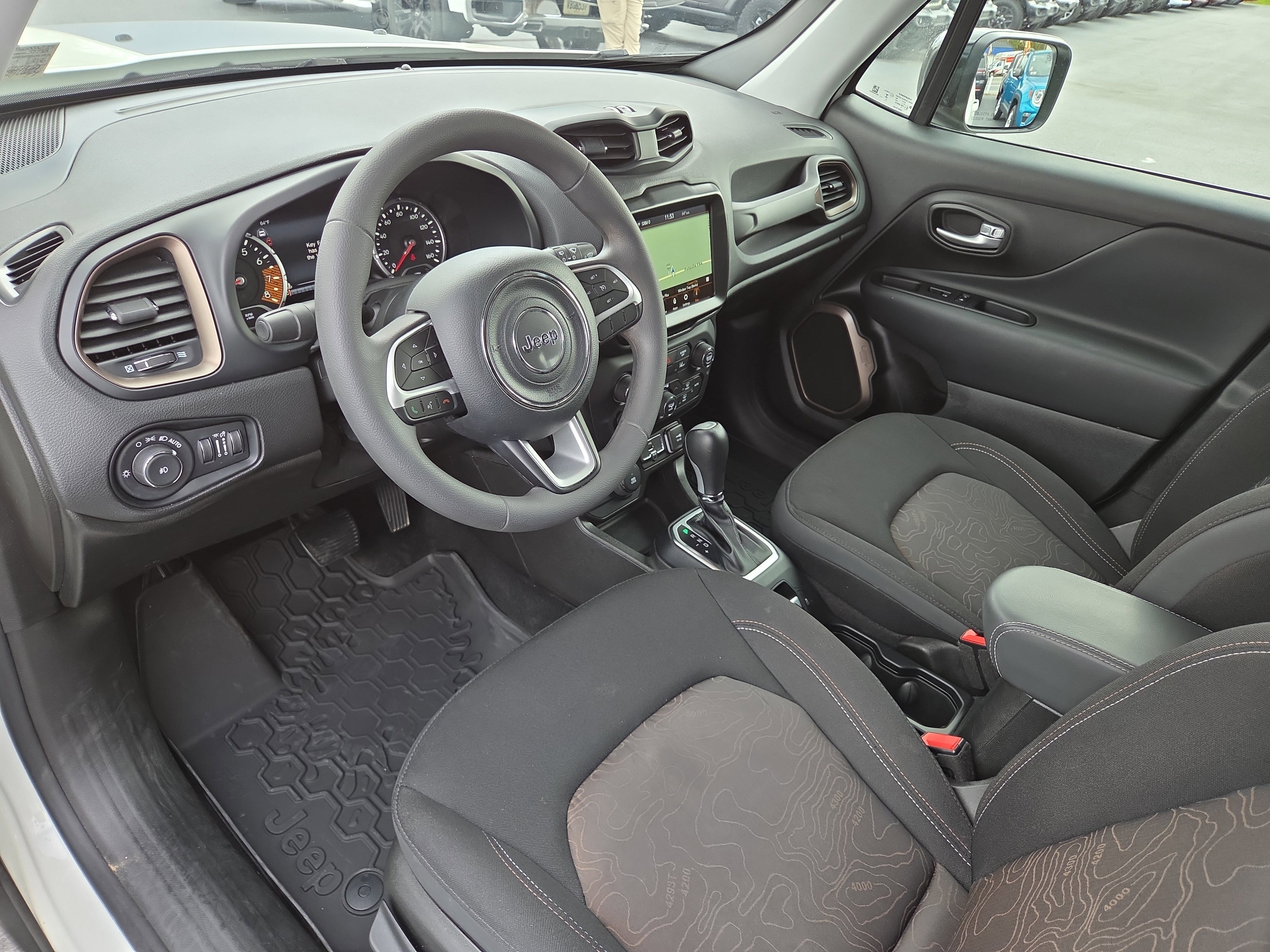 Certified 2023 Jeep Renegade Latitude AWD/4WD image 15
