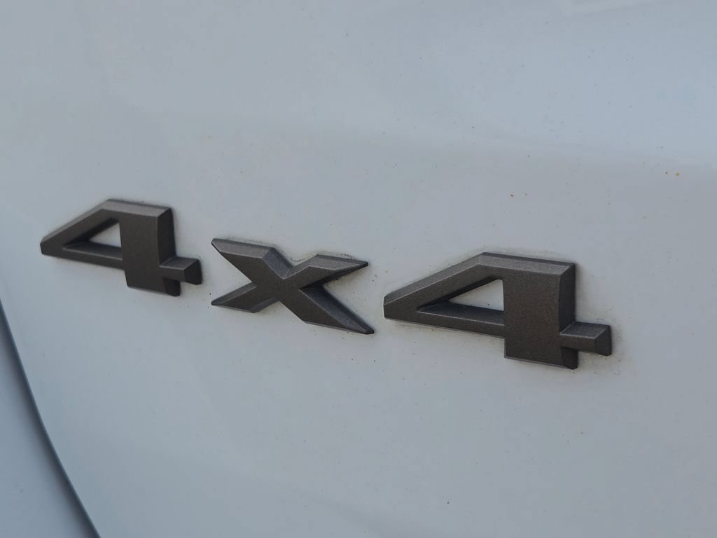 Used 2016 Jeep Grand Cherokee Limited 75th Anniversary AWD/4WD image 27