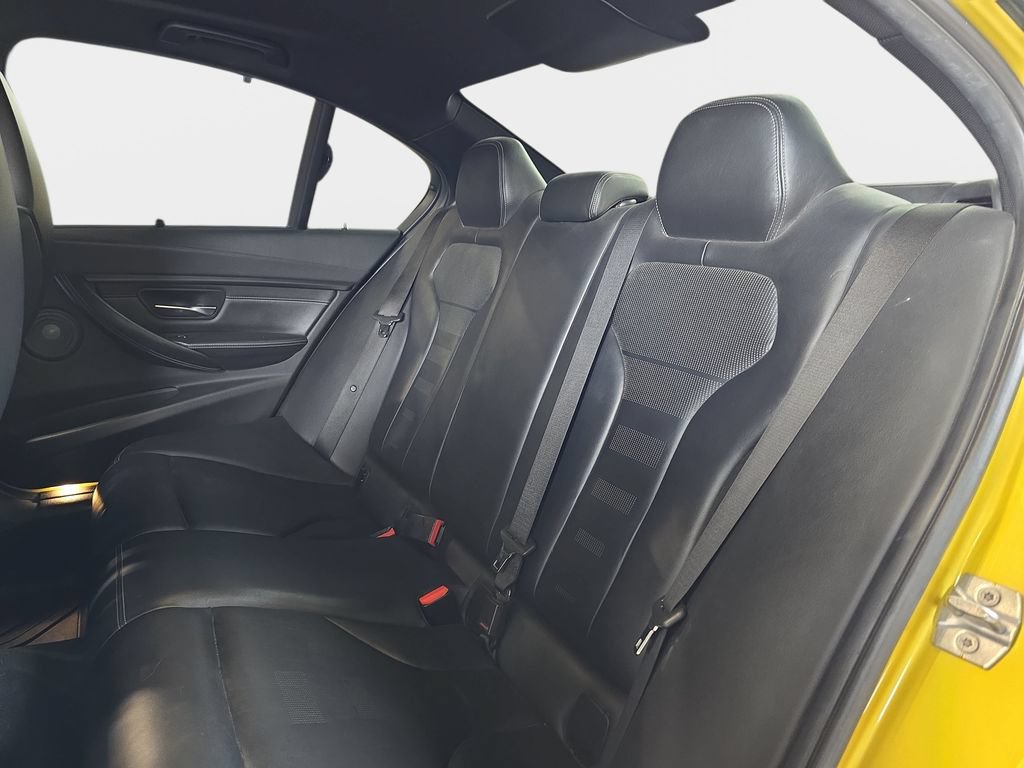 Used 2018 BMW M3 RWD image 16
