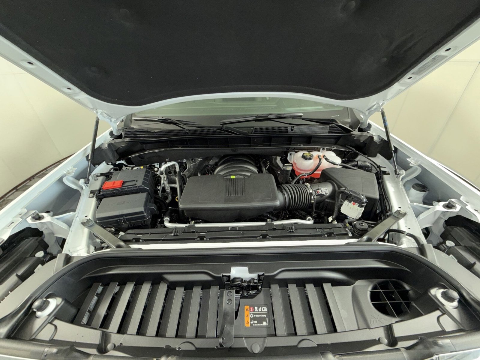 New 2026 GMC Sierra 1500 SLE image 28