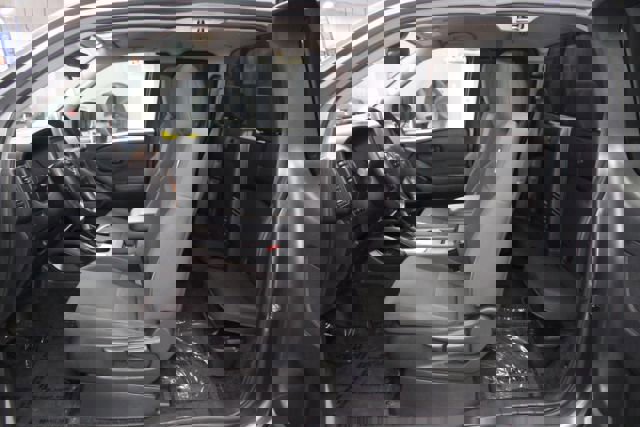 Used 2022 Nissan Frontier S image 14