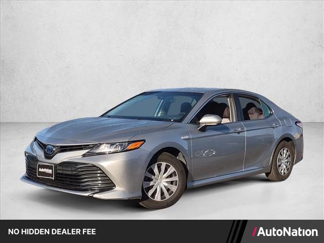 Used 2020 Toyota Camry LE FWD image 1