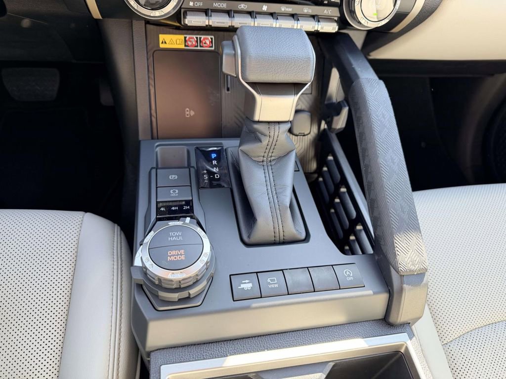 New 2026 Toyota Tacoma Limited AWD/4WD image 6