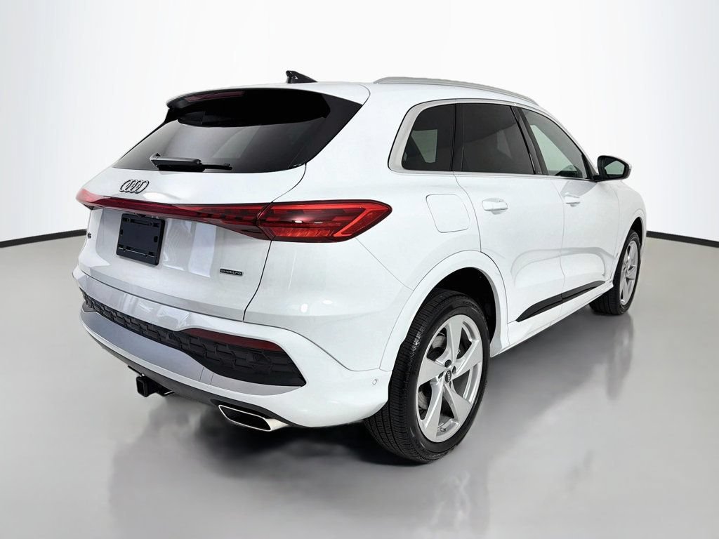 Used 2025 Audi Q5 Premium Plus AWD/4WD image 7