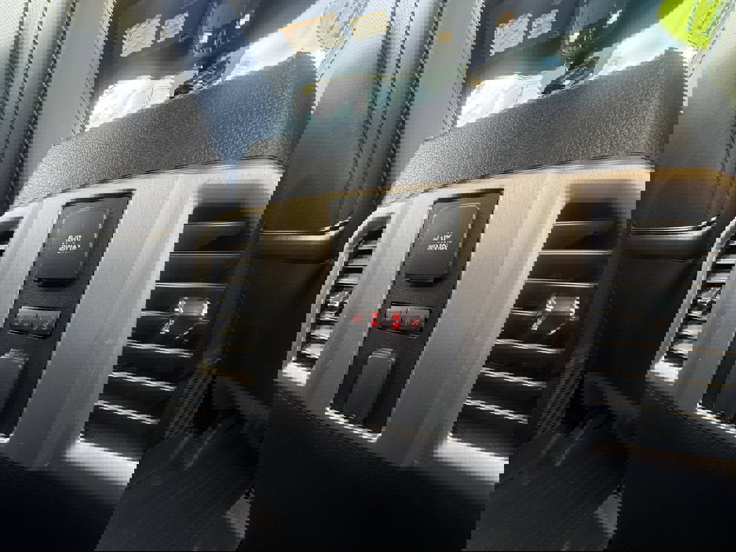 Used 2017 Ford F350 Platinum w/ Platinum Ultimate Package image 18