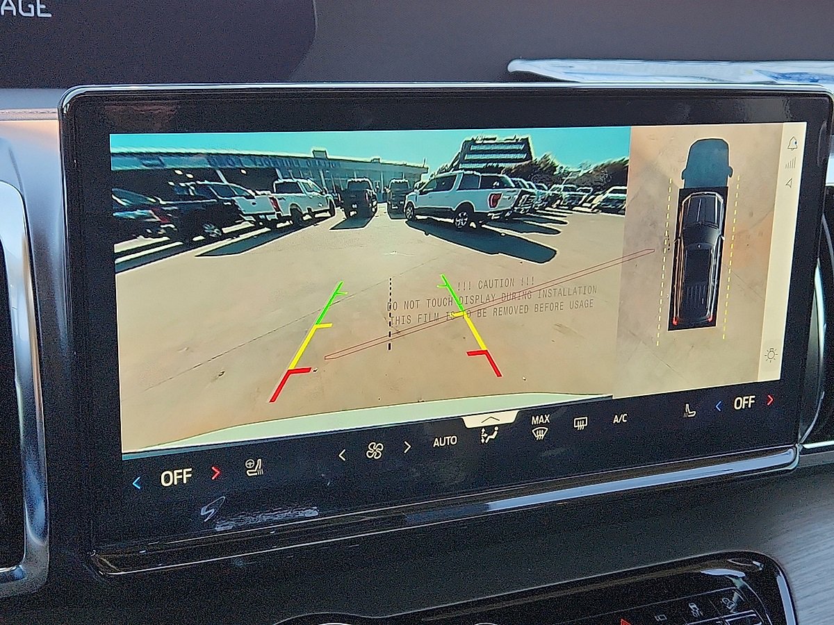 New 2025 Ford Expedition Platinum w/ Driver's Package image 8