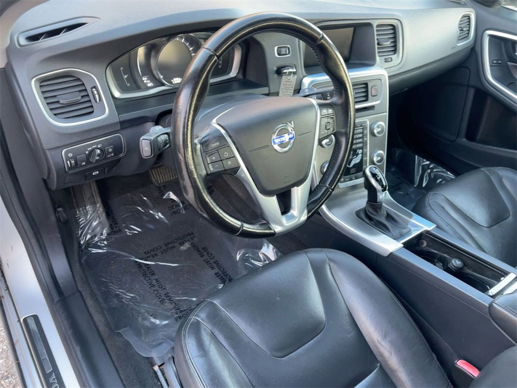 Used 2016 Volvo S60 T5 Premier image 10