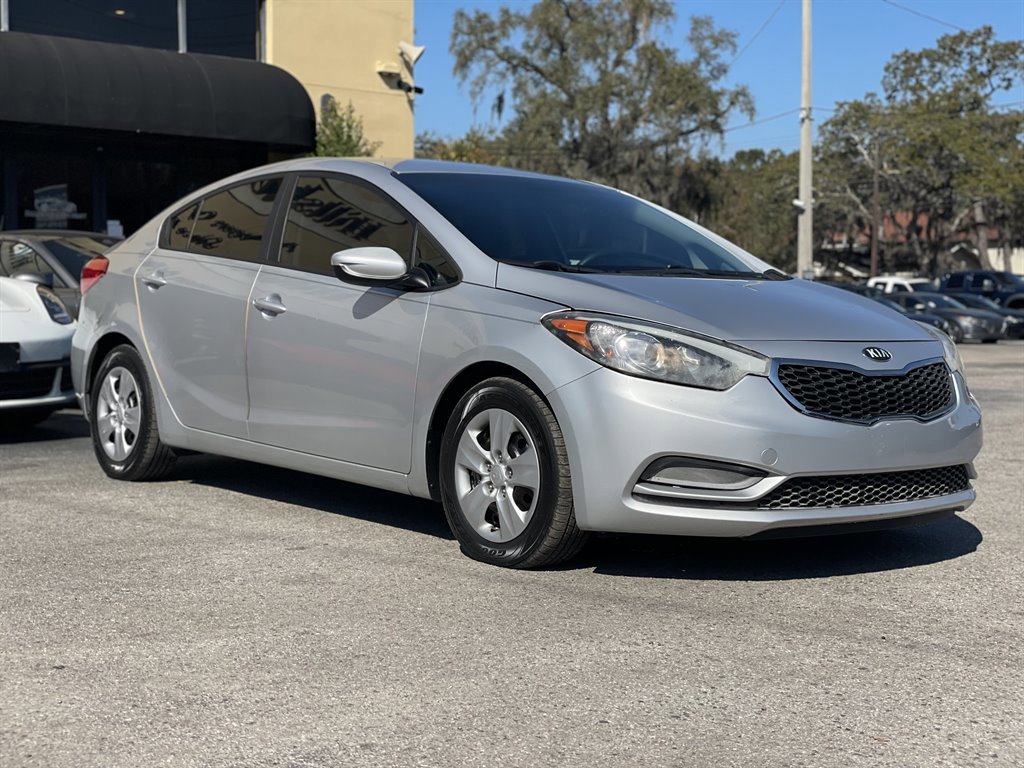 Used 2015 Kia Forte LX image 11
