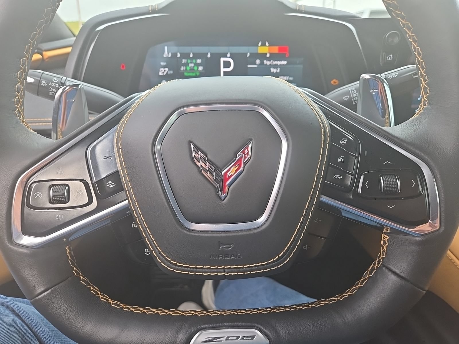 Used 2025 Chevrolet Corvette Z06 RWD image 5