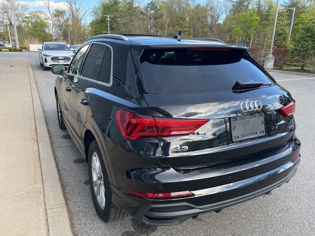 Used 2025 Audi Q3 2.0T Premium w/ Convenience Package AWD/4WD image 33