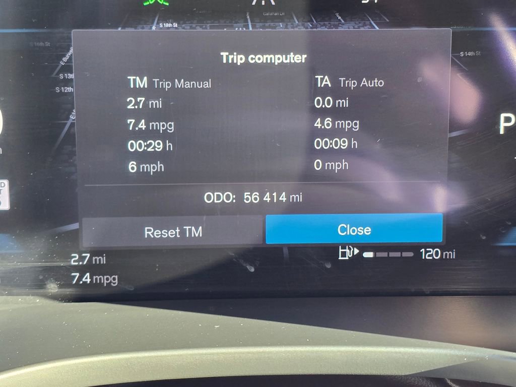 Used 2022 Volvo XC60 B5 Momentum image 27