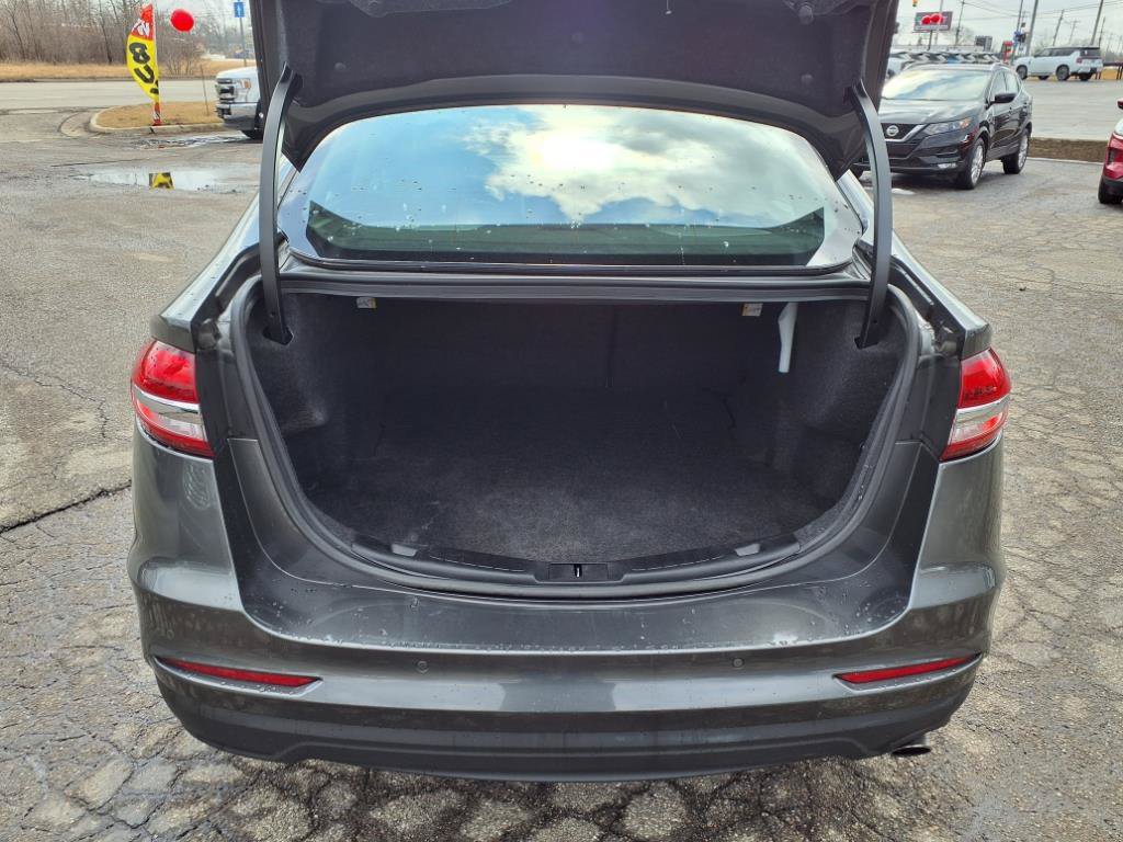 Used 2019 Ford Fusion SEL FWD image 8