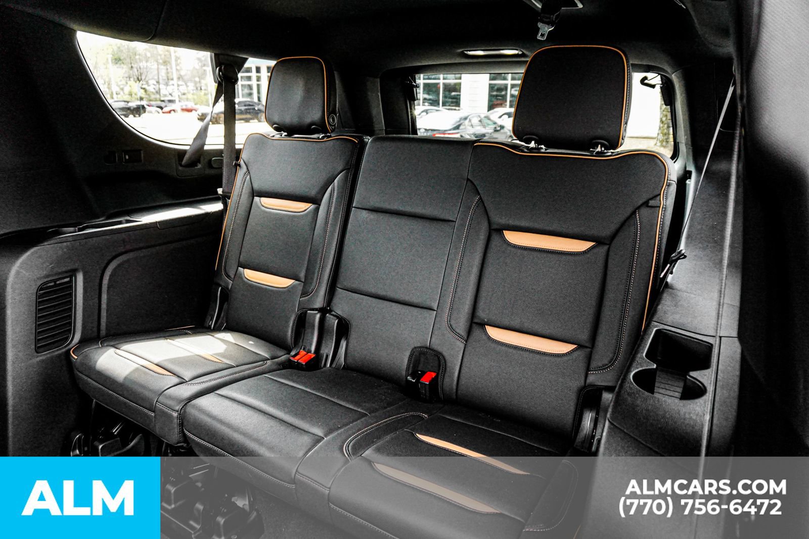 Used 2024 GMC Yukon XL AT4 w/ Technology Package image 23