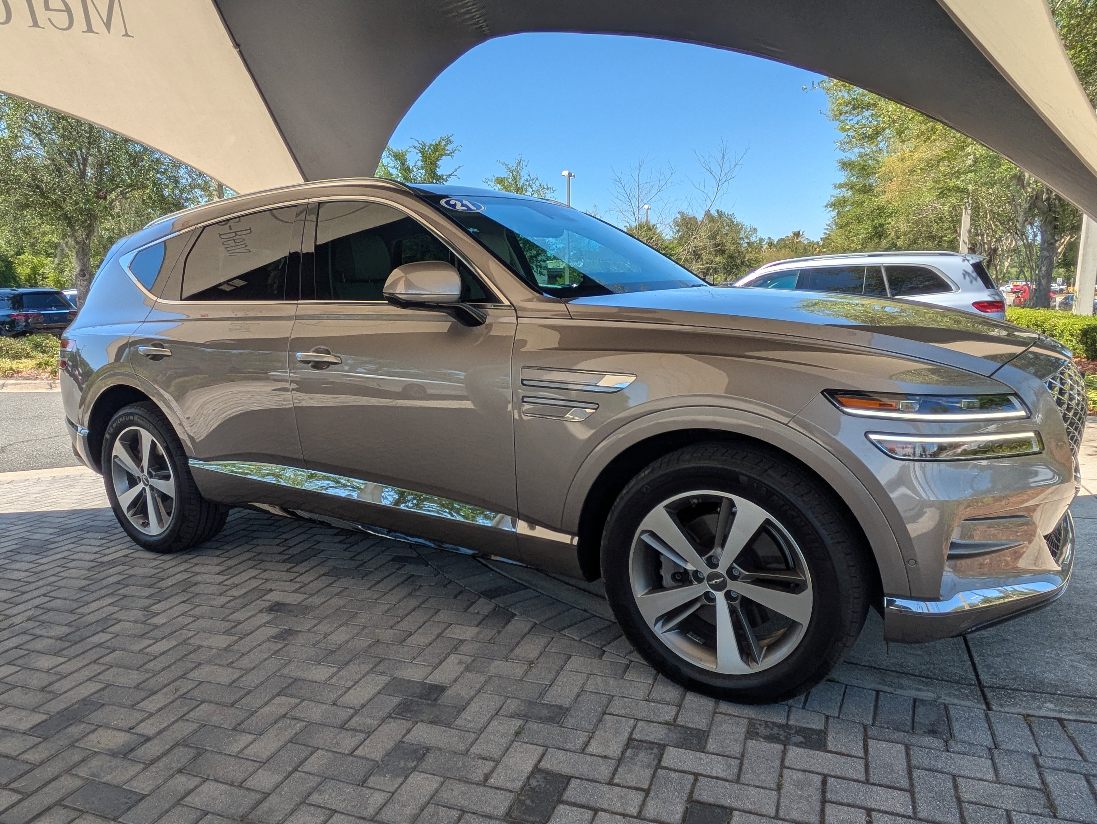 Used 2021 Genesis GV80 2.5T w/ Advanced Package 02 AWD/4WD image 2
