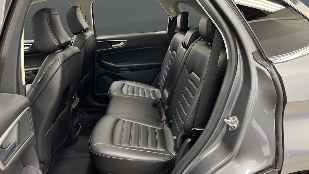 Used 2024 Ford Edge SEL w/ Convenience Package AWD/4WD image 22