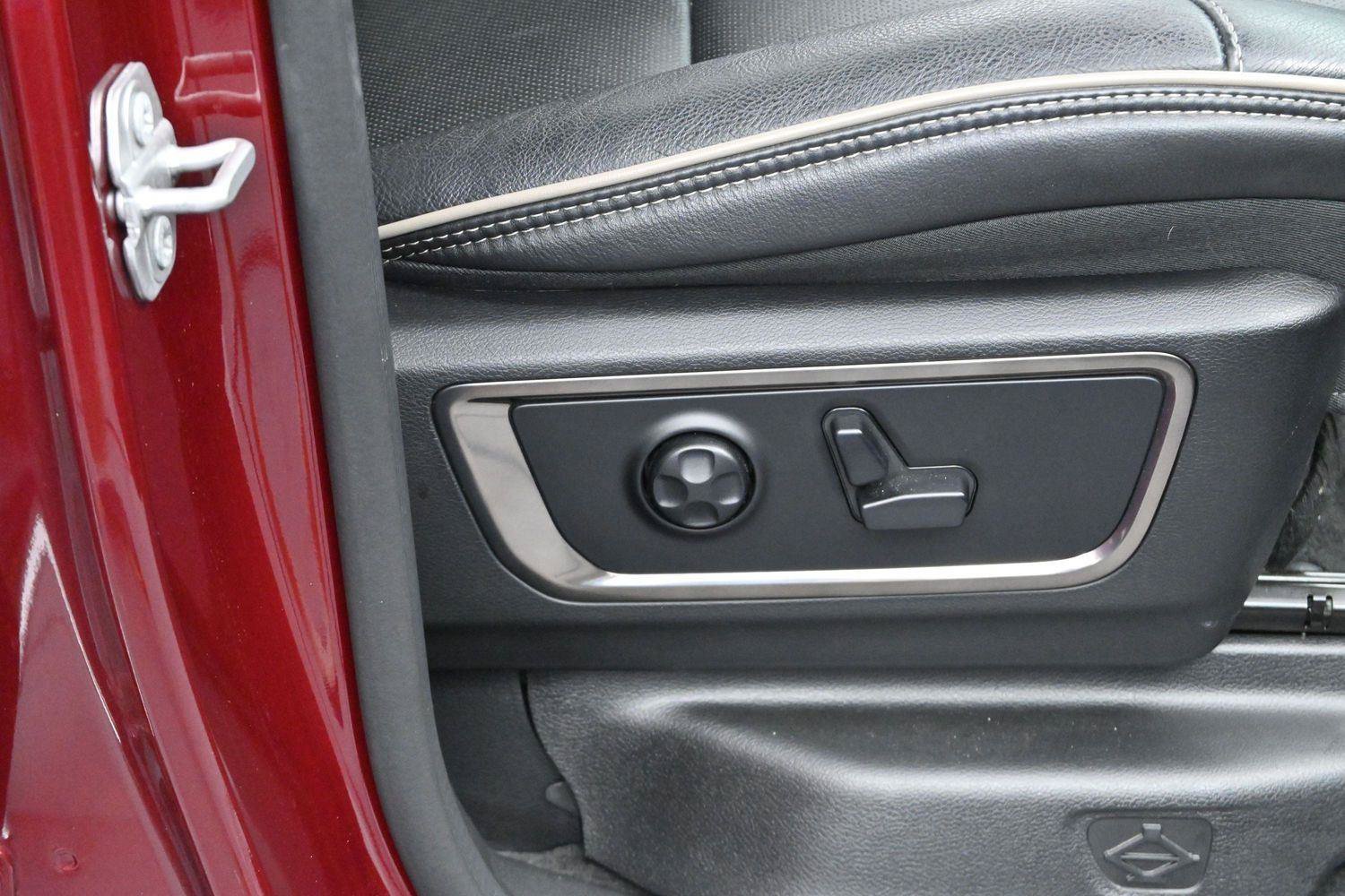 Used 2020 RAM 1500 Limited AWD/4WD image 33