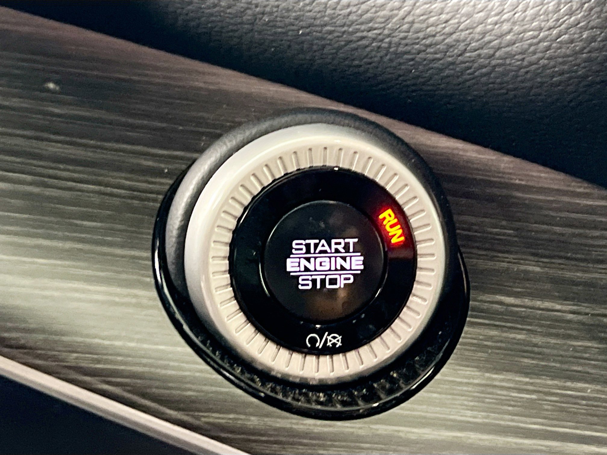 Used 2024 Jeep Wagoneer Series III AWD/4WD image 24