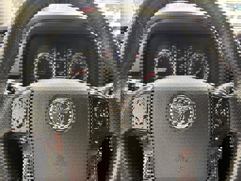 Used 2024 Toyota 4Runner TRD Off-Road Premium image 15