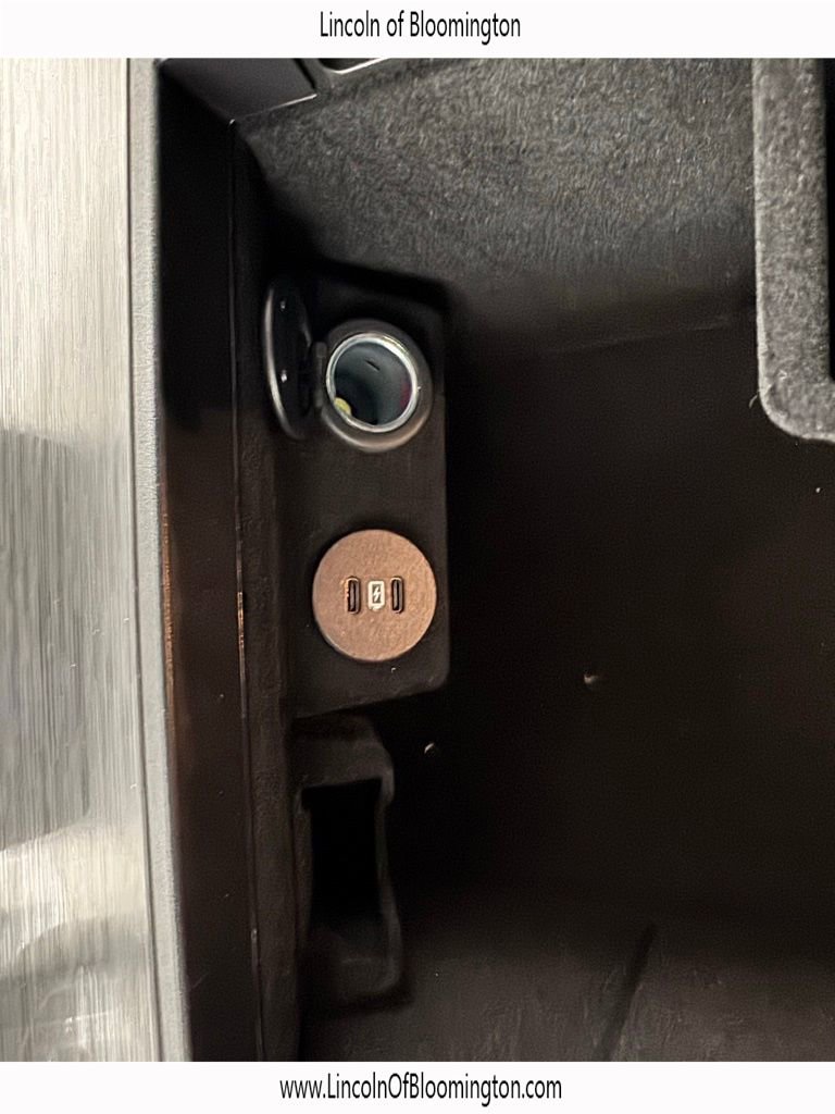 New 2026 Lincoln Aviator Reserve image 48