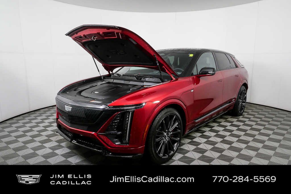 Certified 2026 Cadillac Lyriq V AWD/4WD image 34